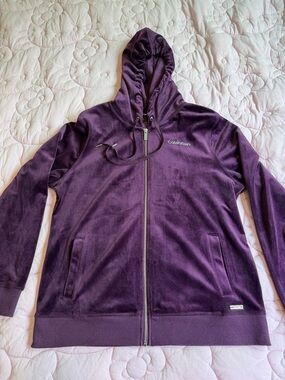 Calvin Klein Plush Zip Hoodie in Plum
